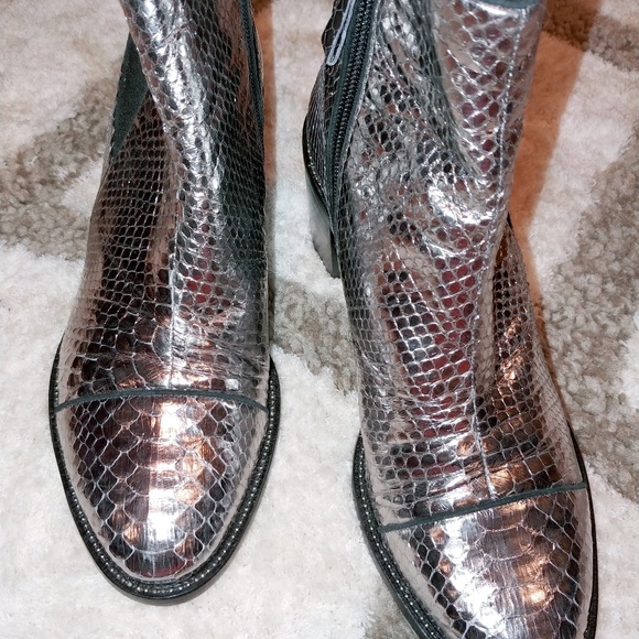 PEWTER METALLIC SNAKESKIN BOOTS - Picture 5 of 6